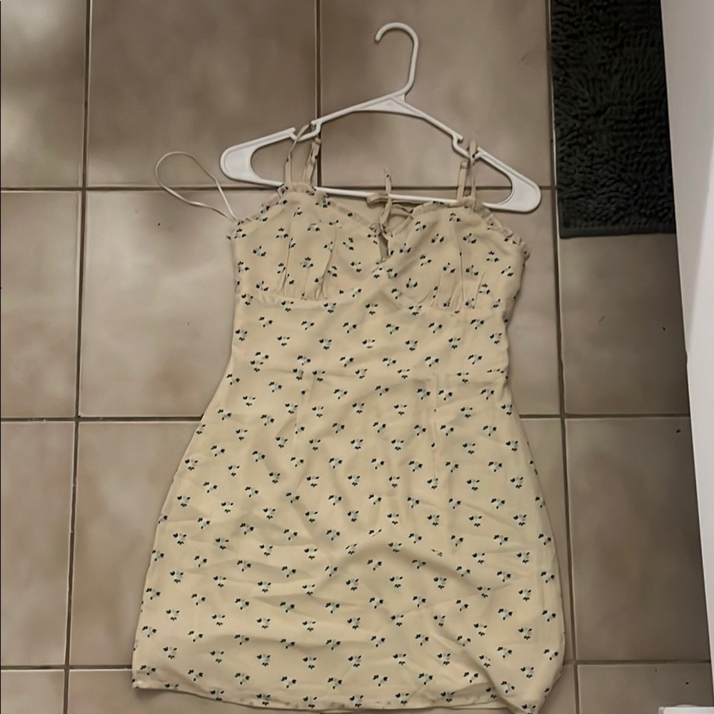 Green and Cream Sleeveless Asymmetrical Sundress